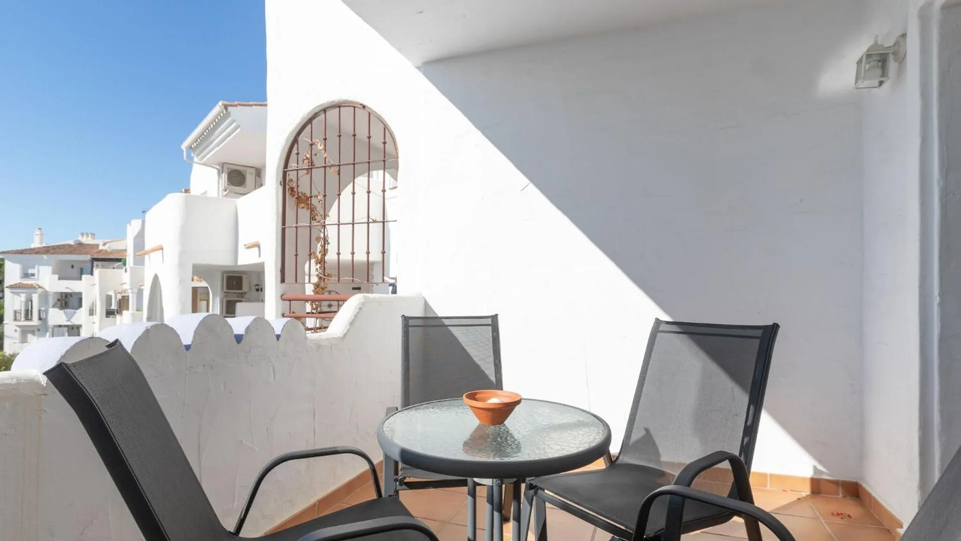 El Zoco De Inaki - Adults Only - Apartment Sitio de Calahonda Holiday home